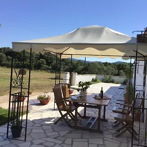 Nocleg ze śniadaniem Lu Antu Alloggi Agrituristici, Arzachena